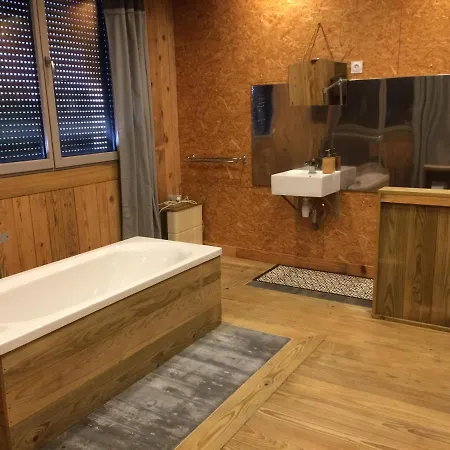 Chambre Chaleureuse Et Atypique Dans Maison Bois Bbc *