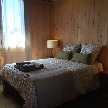 Pensión Chambre Chaleureuse Et Atypique Dans Maison Bois Bbc